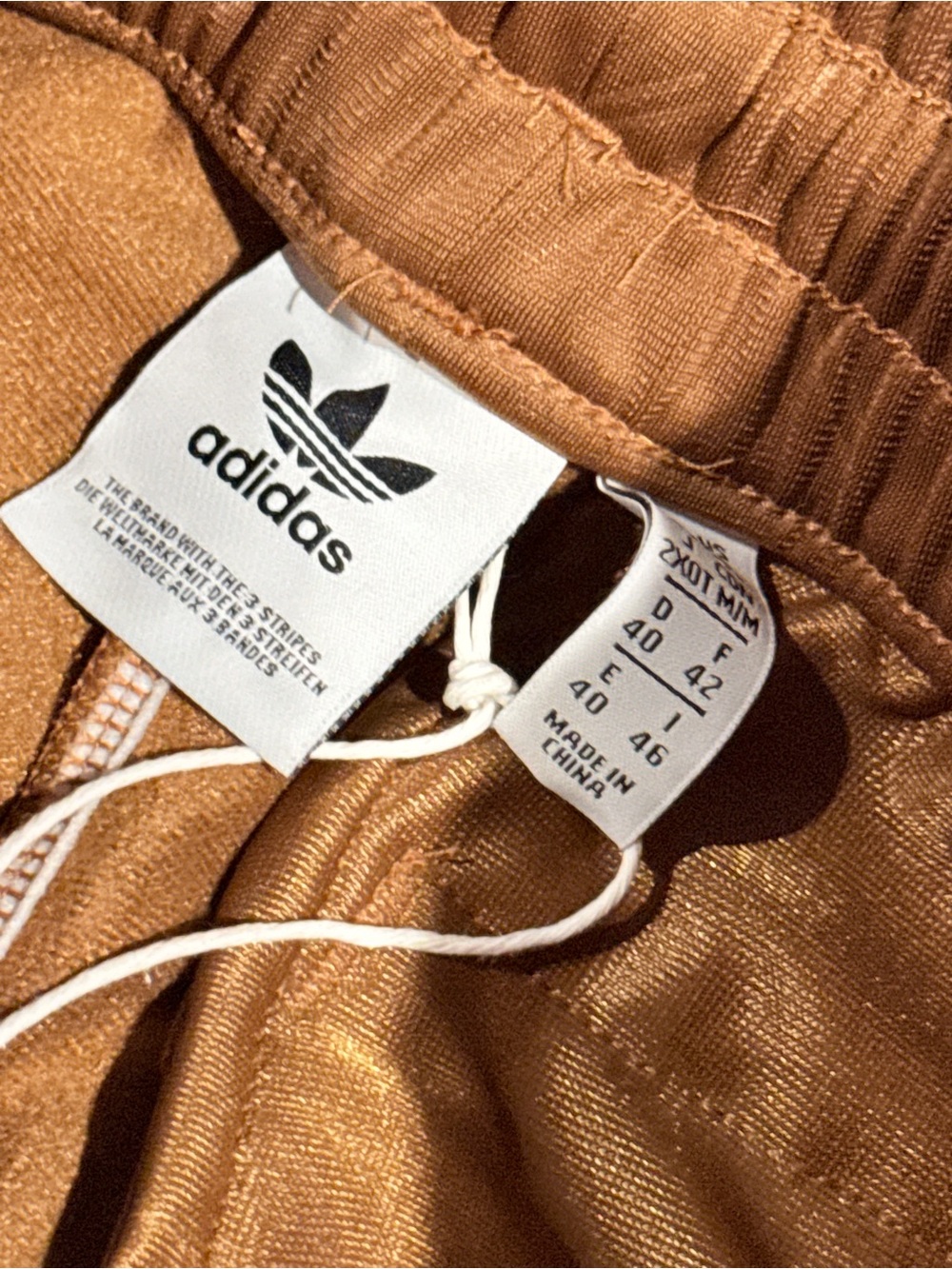 Adidas Originals /// Women’s Retro Luxury TrackSuit - Size Medium *NWT* - Picture 10 of 16